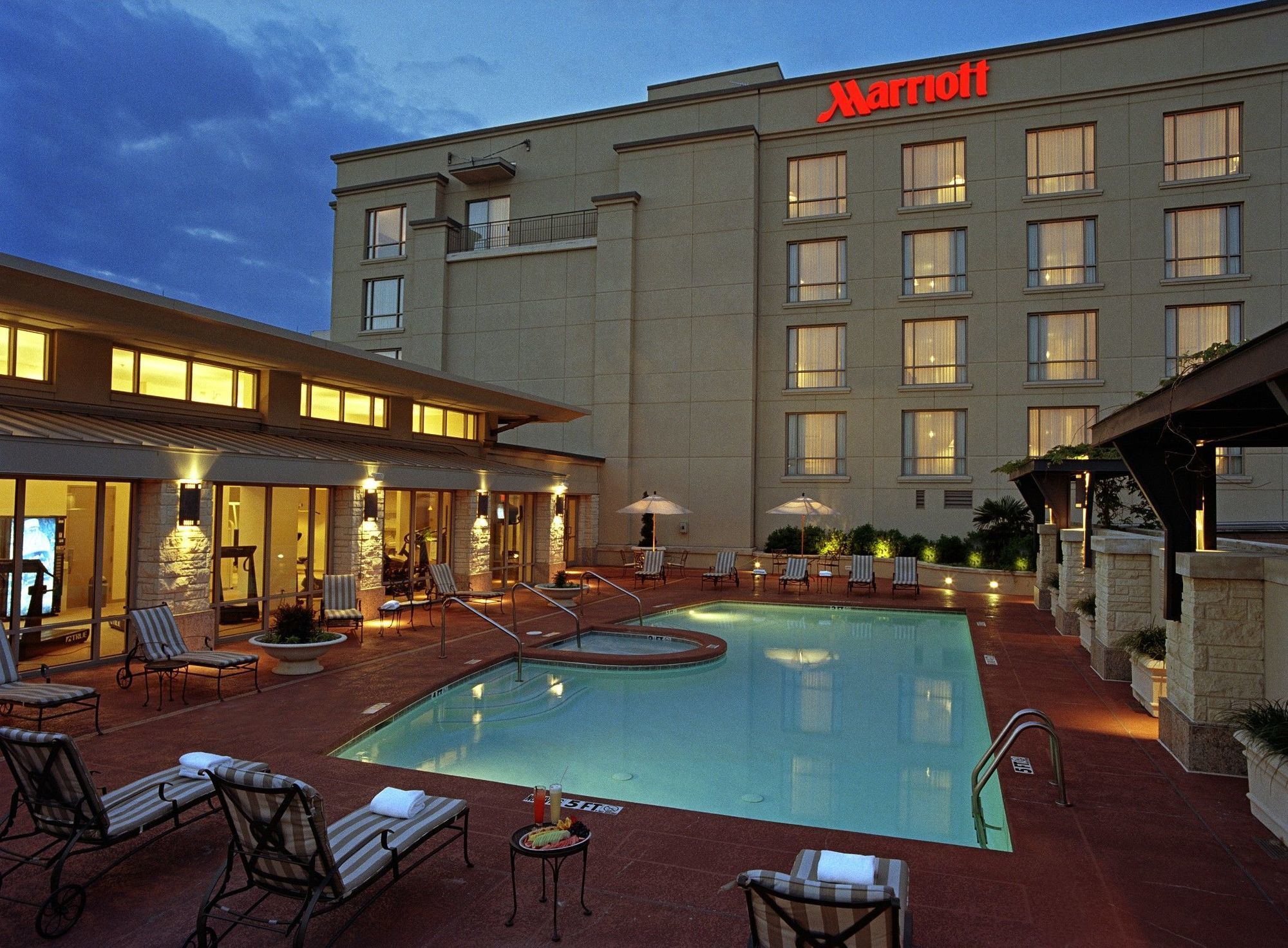 Dallas/Plano Marriott At Legacy Town Center מראה חיצוני תמונה